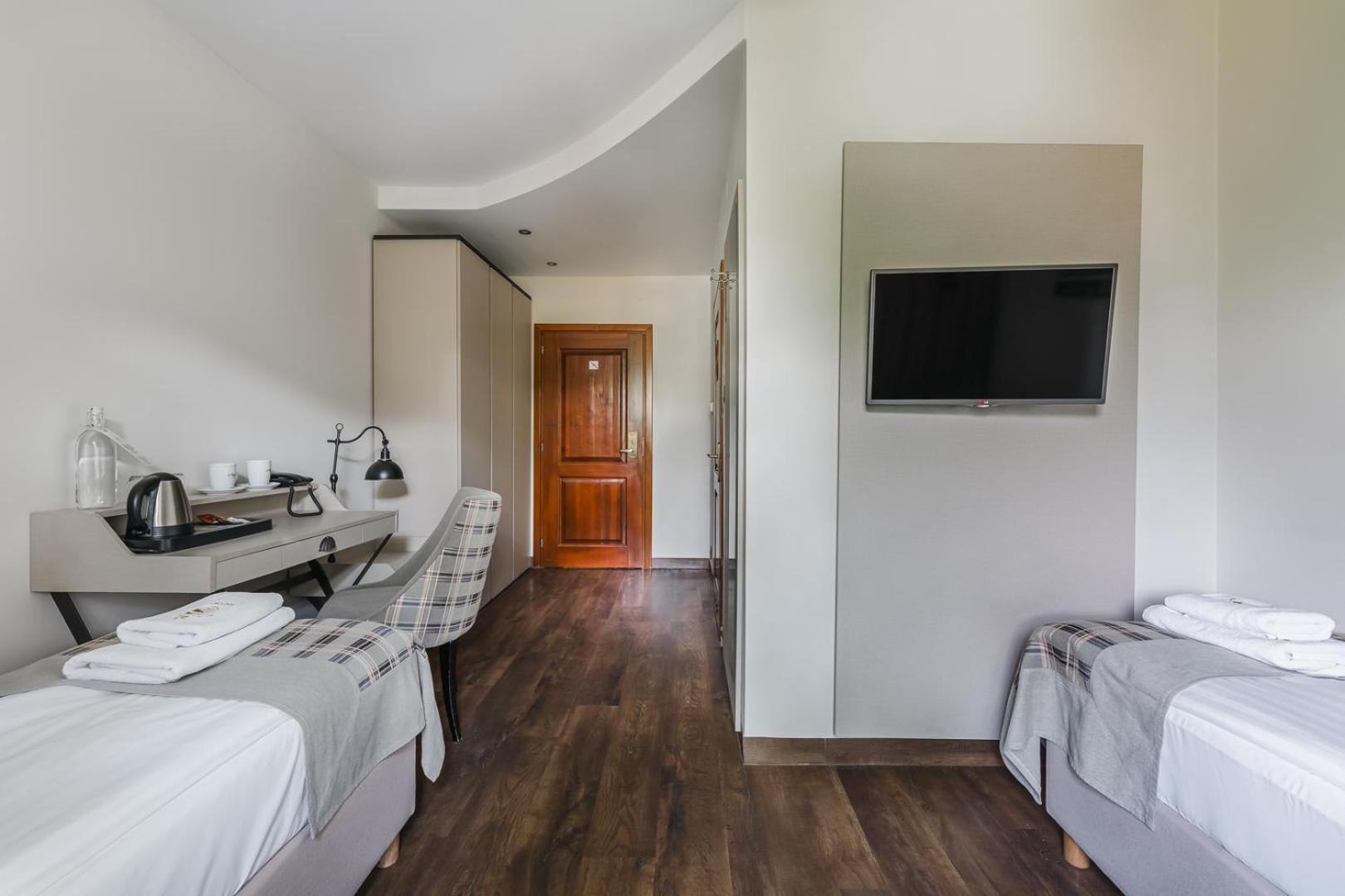 Hotel Batory Шавница Экстерьер фото